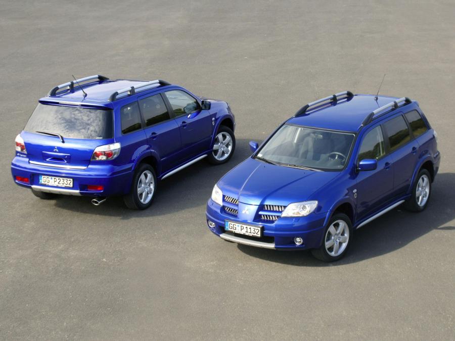 Mitsubishi Outlander Dakar 2005 года  (фото 10 из 10)